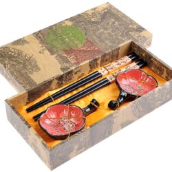 Elegante Set de Palillos de Madera Tallada